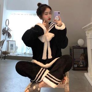 Cozy and warm pajama set🎀🥰✨✨✨